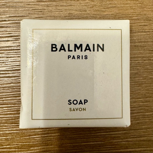 Balmain Paris Soap Savon Lait Parfume 1.22 oz.  (35g) Travel Size. New. - Picture 1 of 7